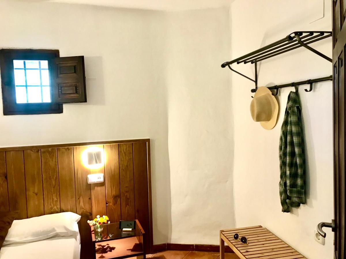 피트레스 La Oveja Verde De La Alpujarra B&B 외부 사진